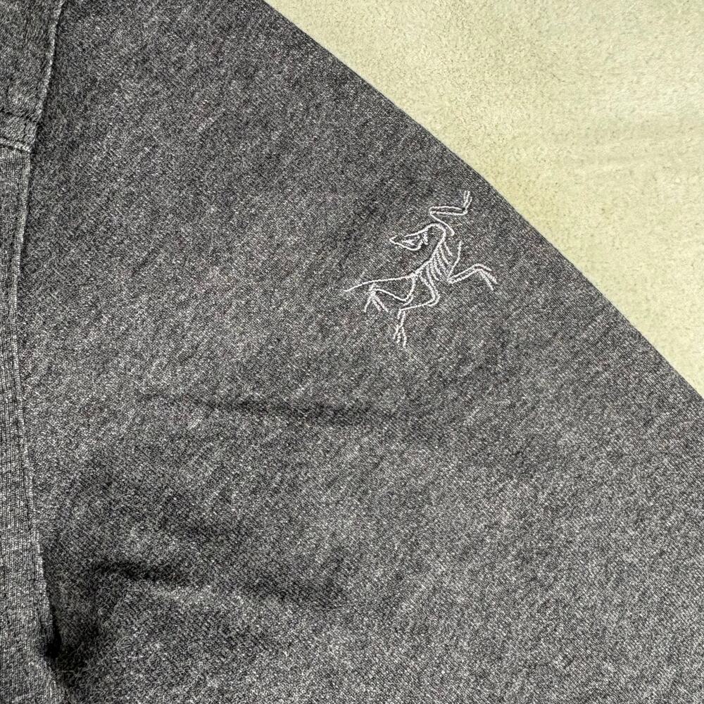 Arc'teryx Captive Long Sleeve Polo Shirt Men's Size Large Grey Preowned - Picture 2 of 4